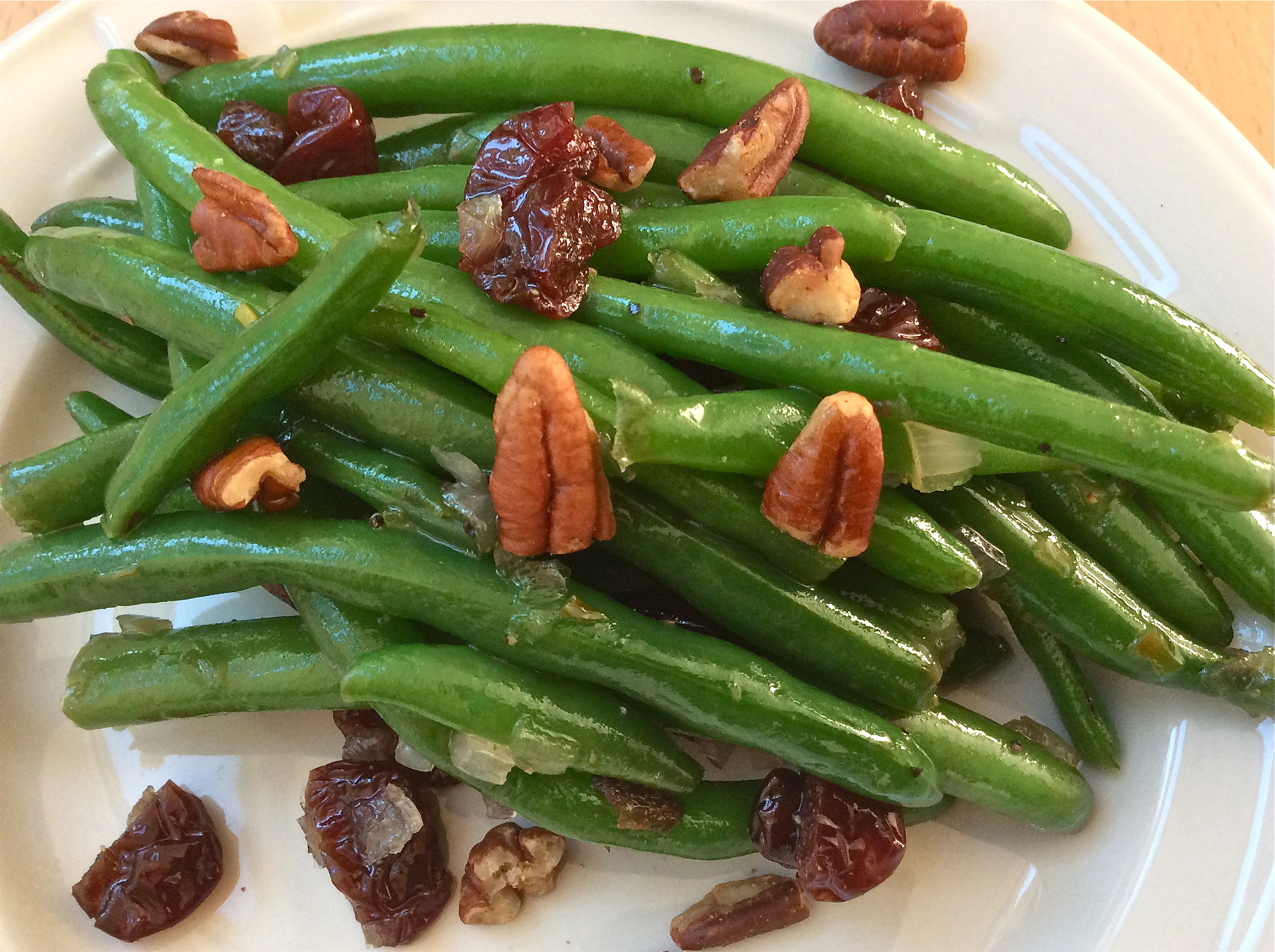 Maple-Rum Glazed Green Beans