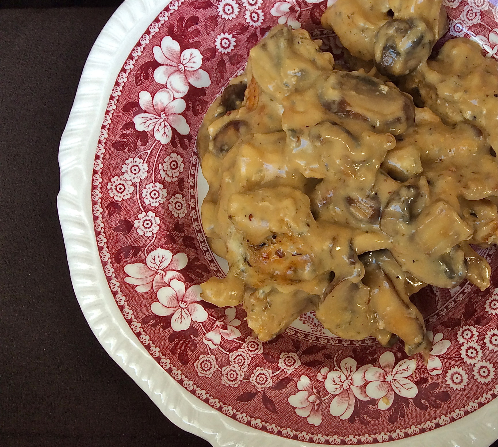 Creamy Smoked Gouda Chicken and Mushrooms