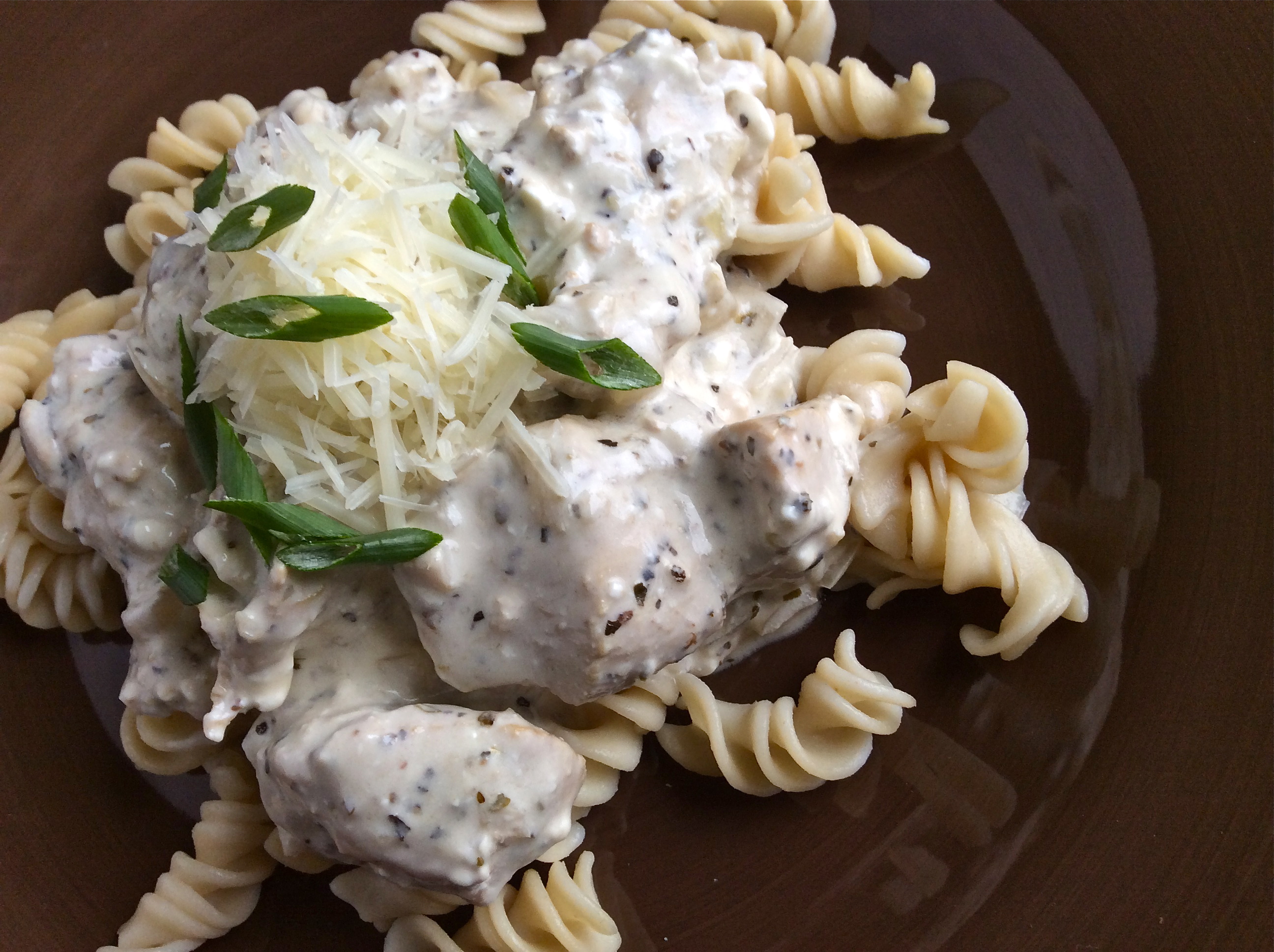 Chicken and Mushrooms in Creamy White Wine Sauce